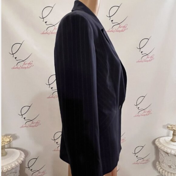 Liz Claiborne. Size 8. Pinstripe Navy Long Sleeve Professional Blazer. WTC - Picture 4 of 5